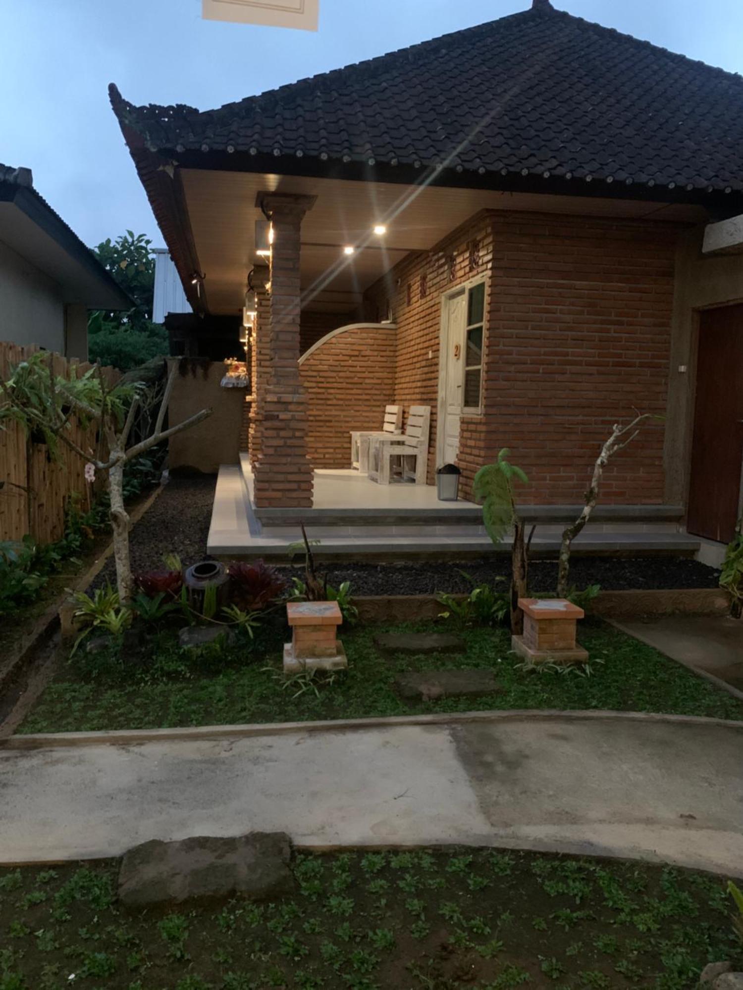 Ambara Guest House Tampaksiring ภายนอก รูปภาพ