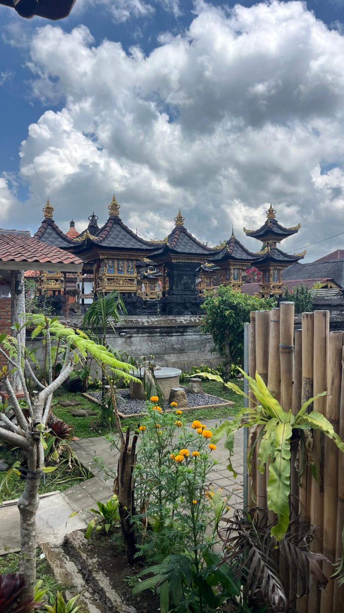 Ambara Guest House Tampaksiring ภายนอก รูปภาพ